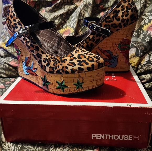 Penthouse rockabilly plateforms - Picture 1 of 7